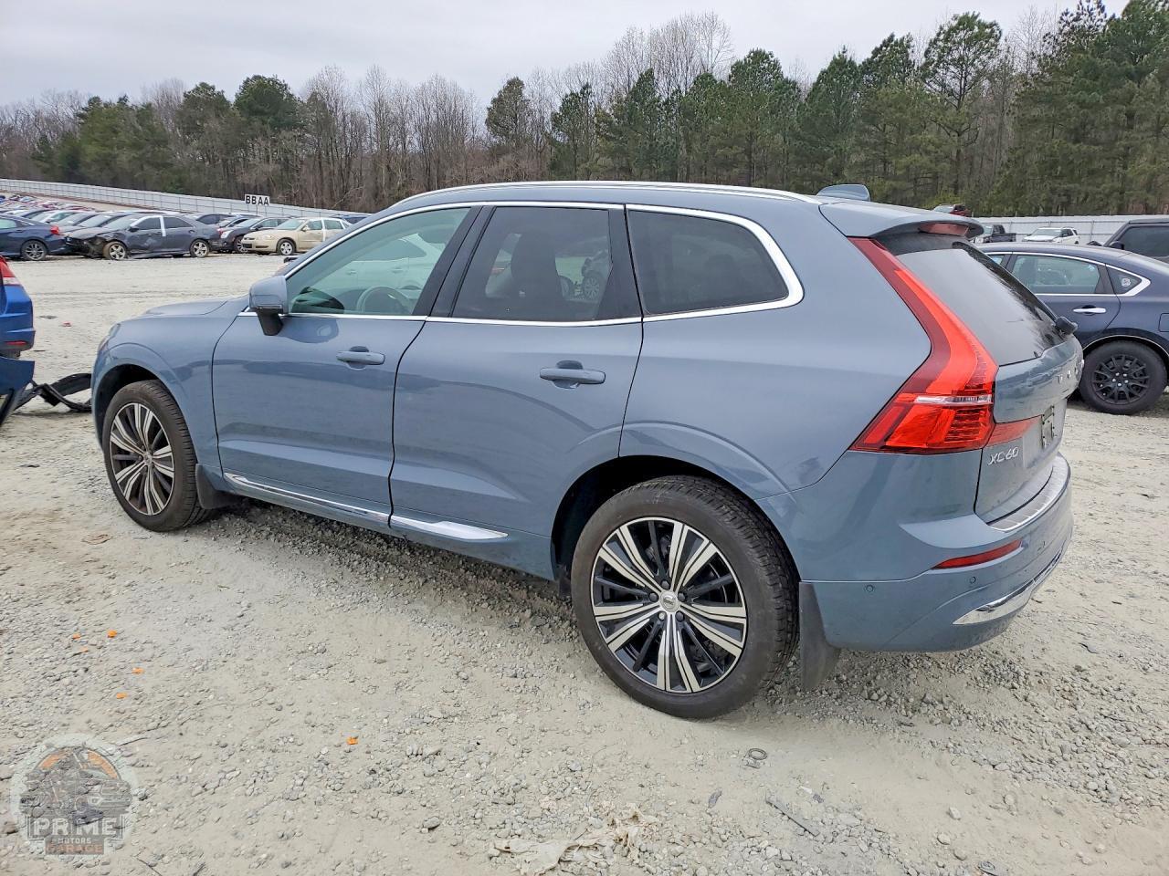 2023 VOLVO XC60 — фото 2