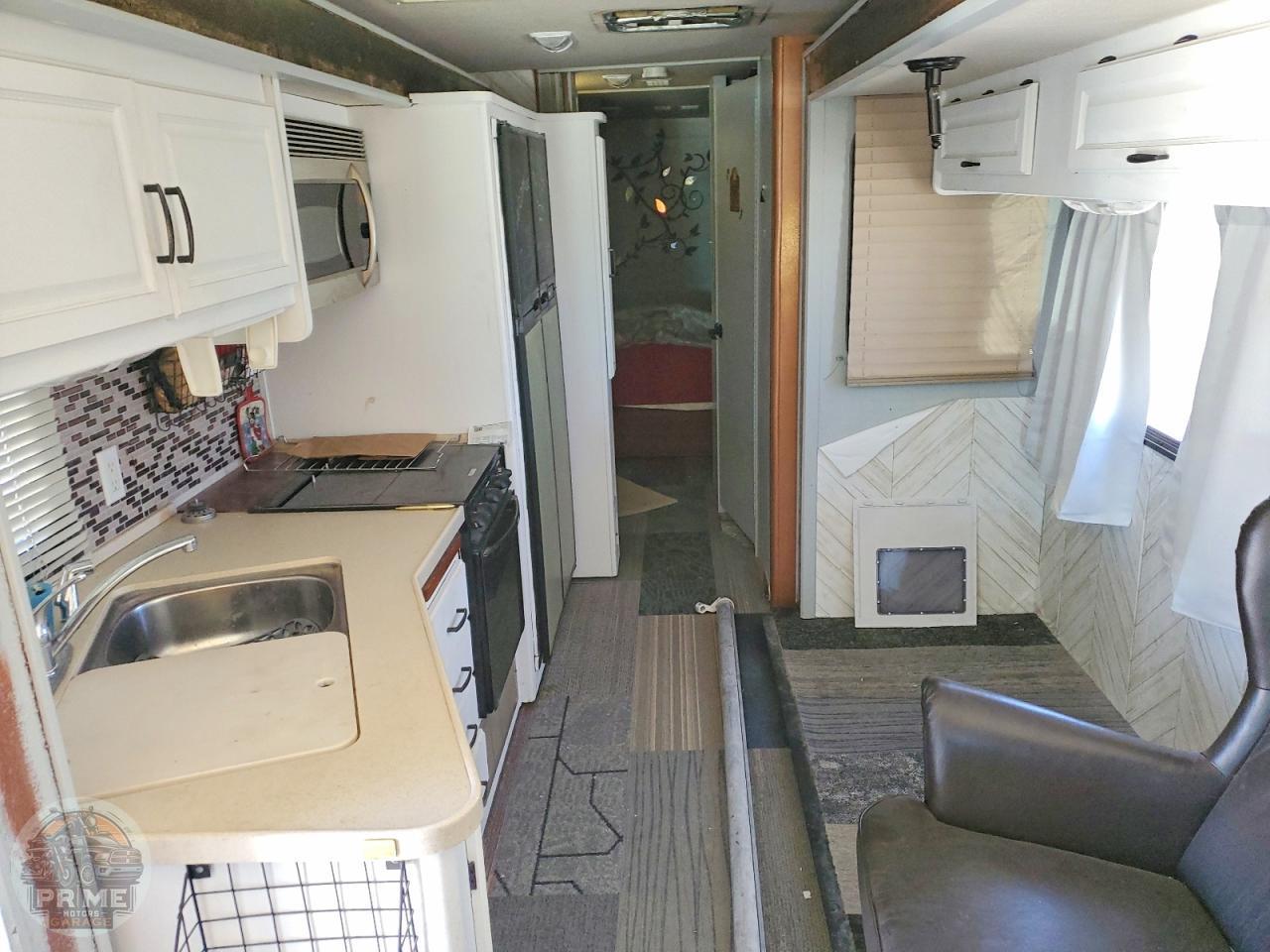 2005 WORKHORSE RECREATIONAL — фото 30