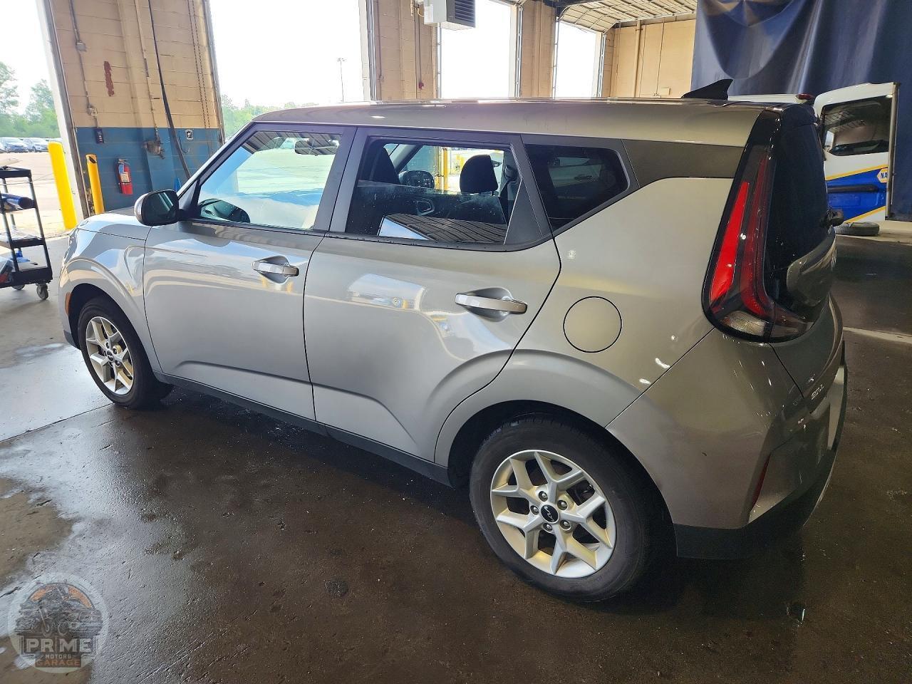 2023 KIA SOUL — фото 2