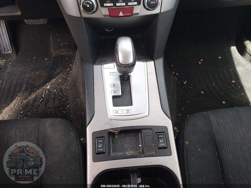 2013 SUBARU LEGACY 2.5I PREMIUM — фото 19