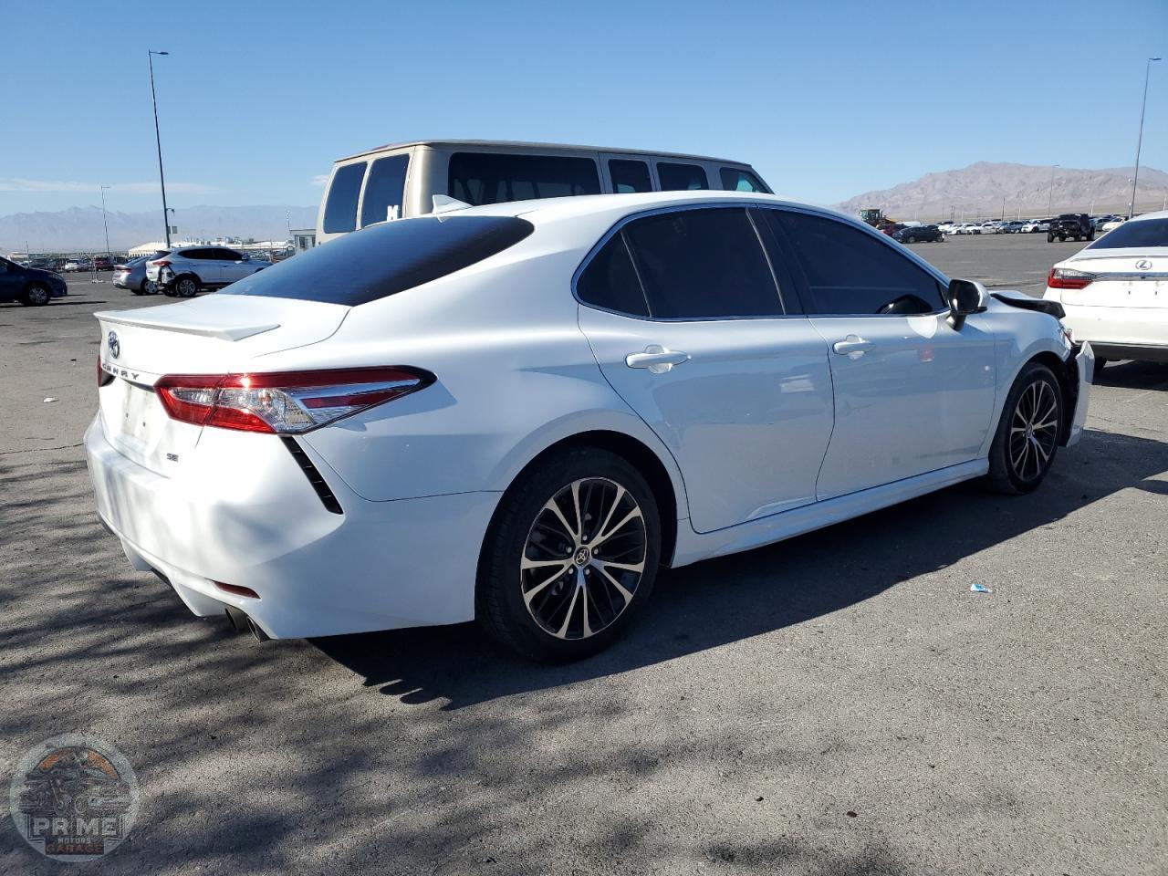 2020 TOYOTA CAMRY — фото 3