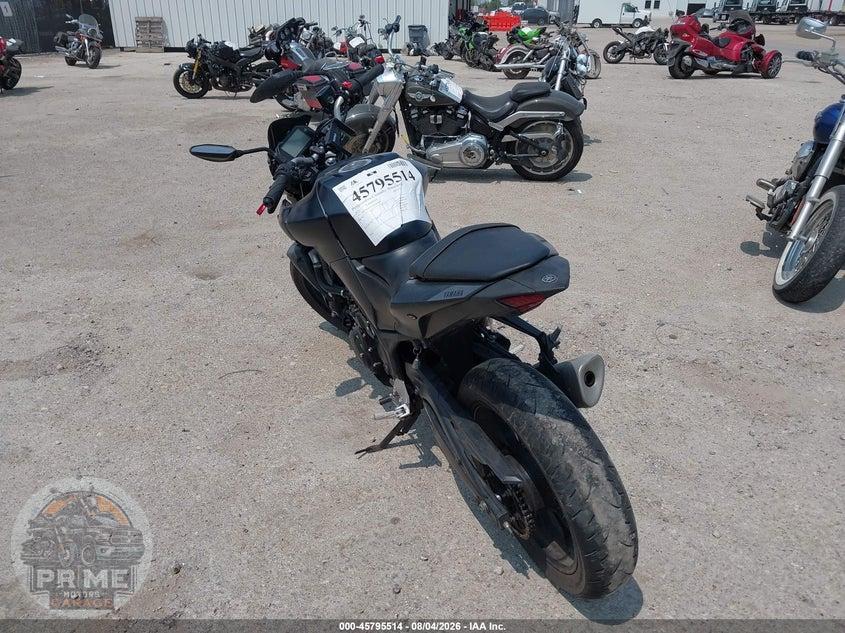 2021 YAMAHA MT-03 — фото 3