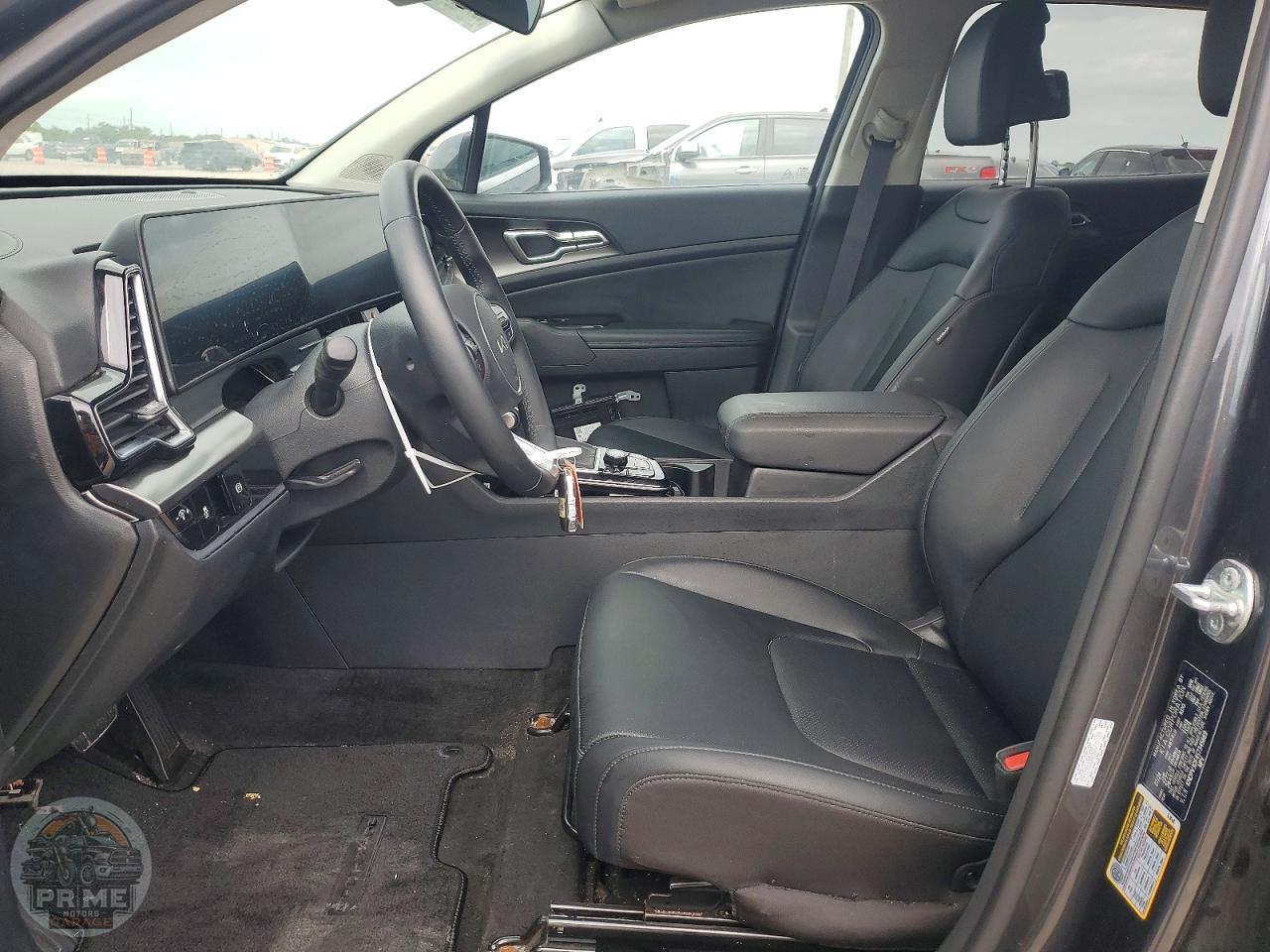 2025 KIA SPORTAGE — фото 28