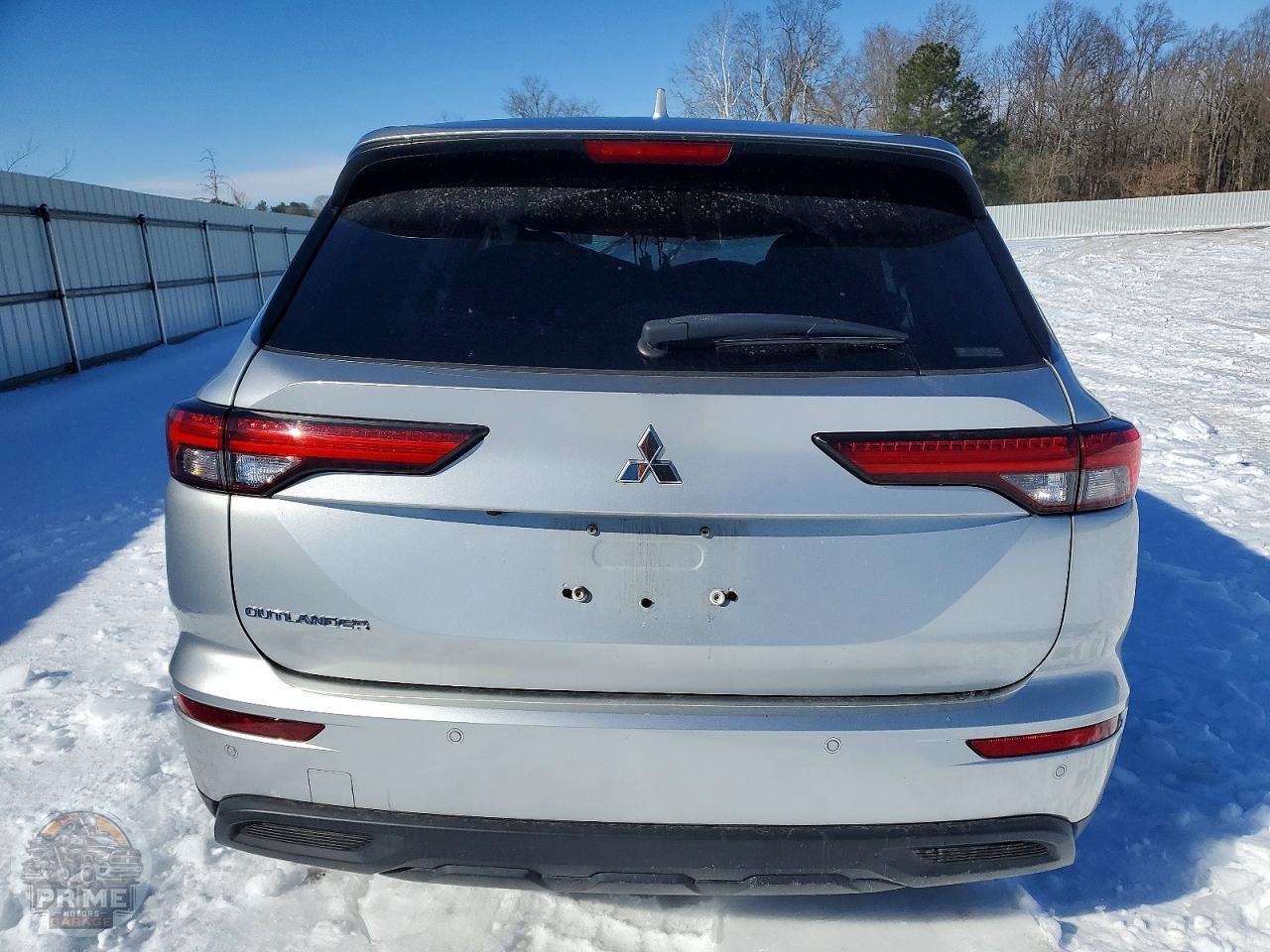 2022 MITSUBISHI OUTLANDER — фото 6