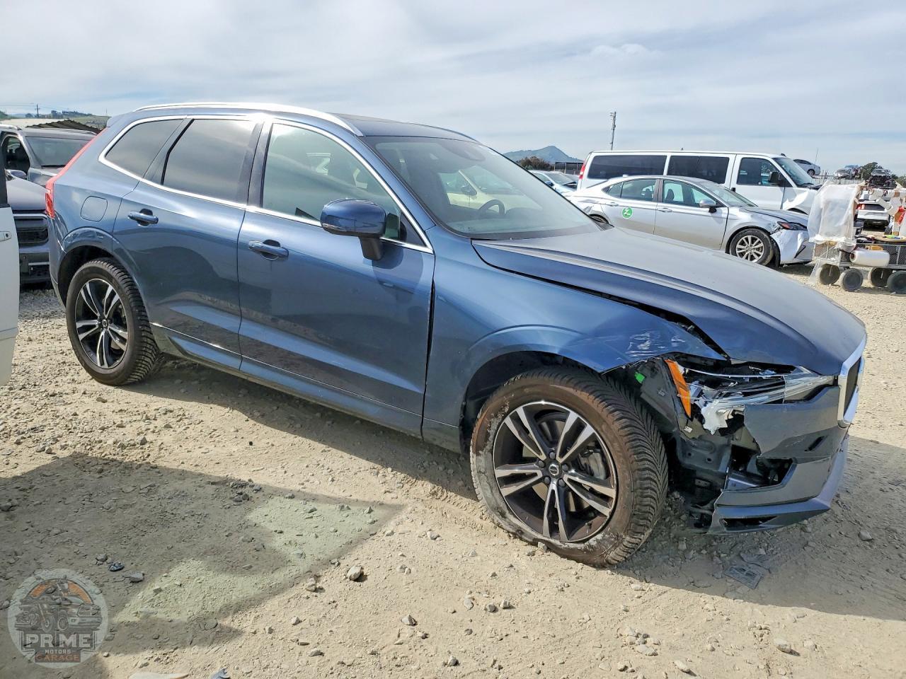 2020 VOLVO XC60 — фото 4