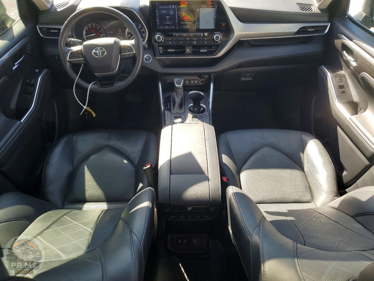2020 TOYOTA HIGHLANDER — фото 15