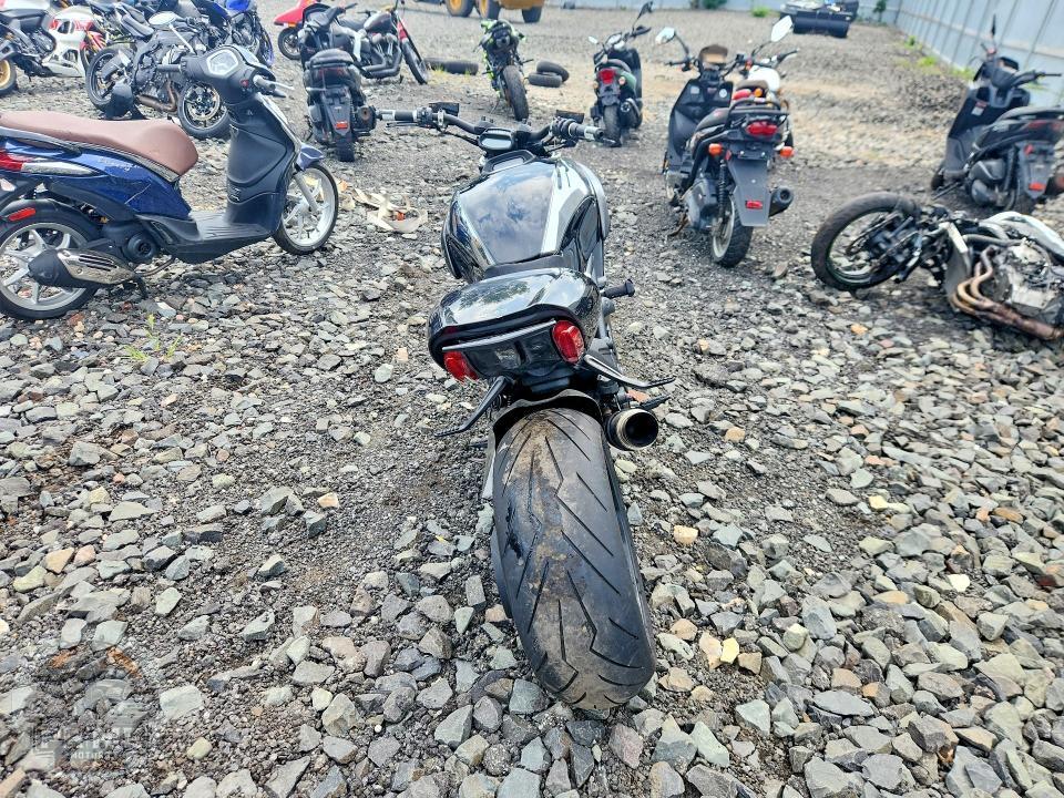 2013 DUCATI DIAVEL — фото 8