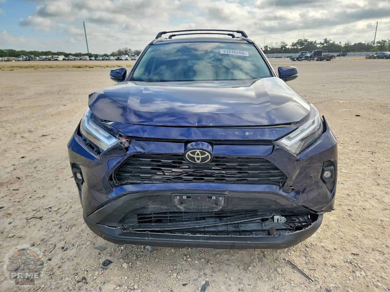 2025 TOYOTA RAV4 — фото 5