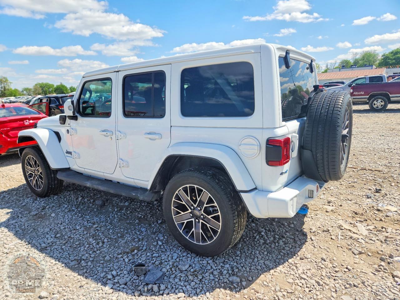 2023 JEEP WRANGLER — фото 2