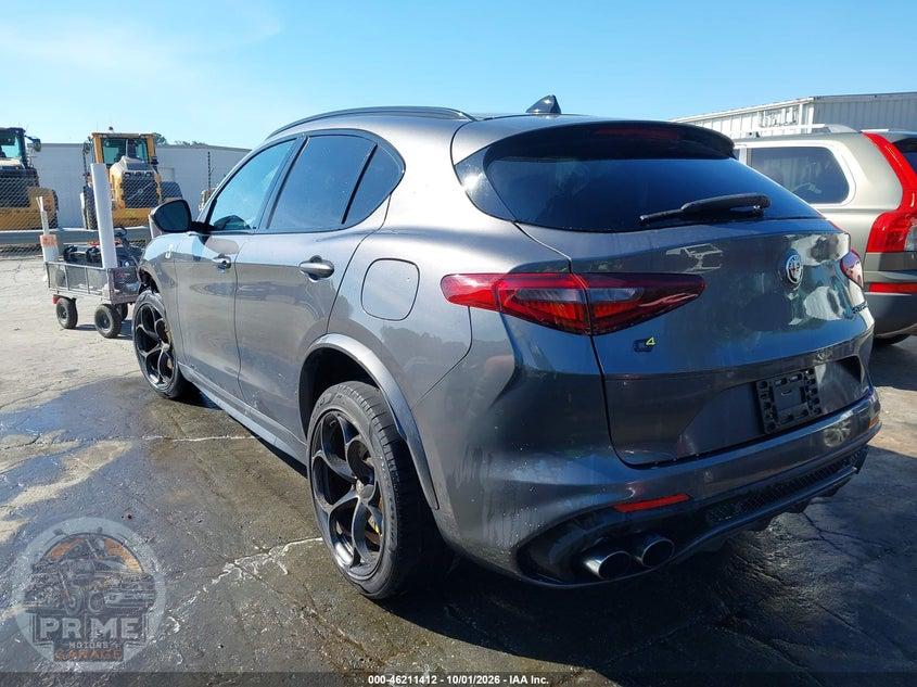 2019 ALFA ROMEO STELVIO QUADRIFOGLIO AWD — фото 3