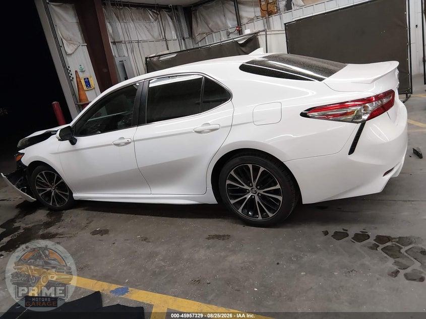 2019 TOYOTA CAMRY SE — фото 14