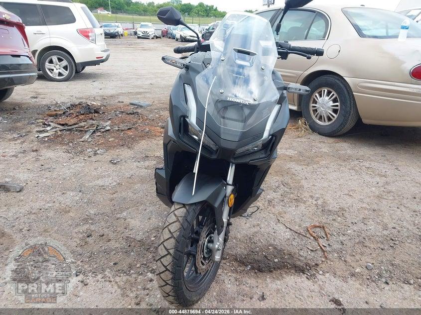 2025 HONDA ADV160 A — фото 5