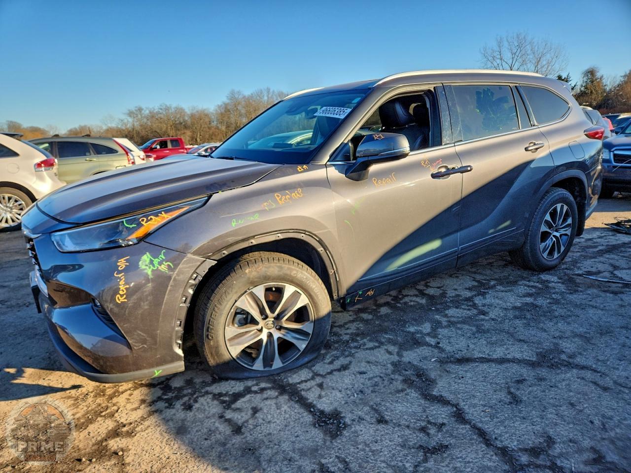 2022 TOYOTA HIGHLANDER — фото 1
