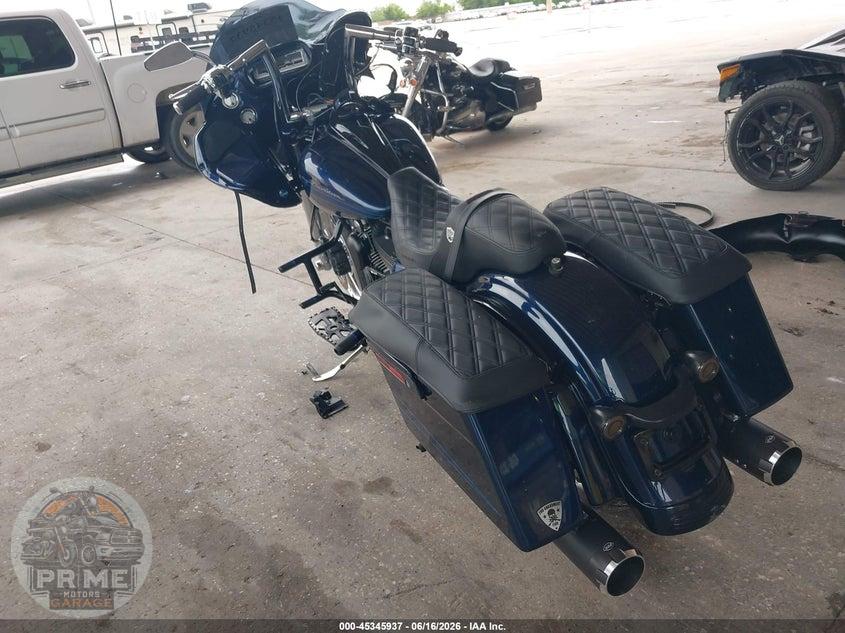2013 HARLEY-DAVIDSON FLTRX (ROAD GLIDE, ROAD GLIDE CUSTOM) ROAD GLIDE CUSTOM — фото 3