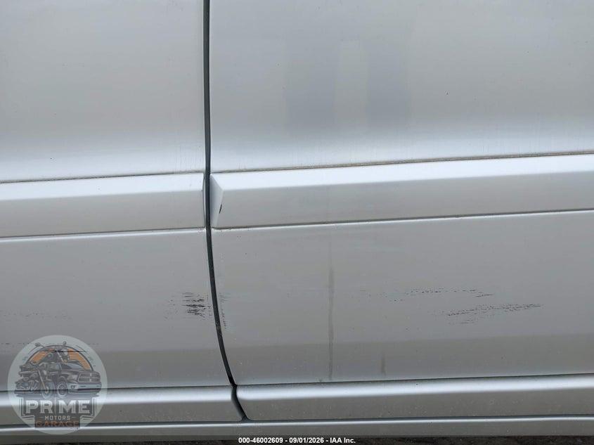 2006 VOLVO V70 2.5T — фото 6