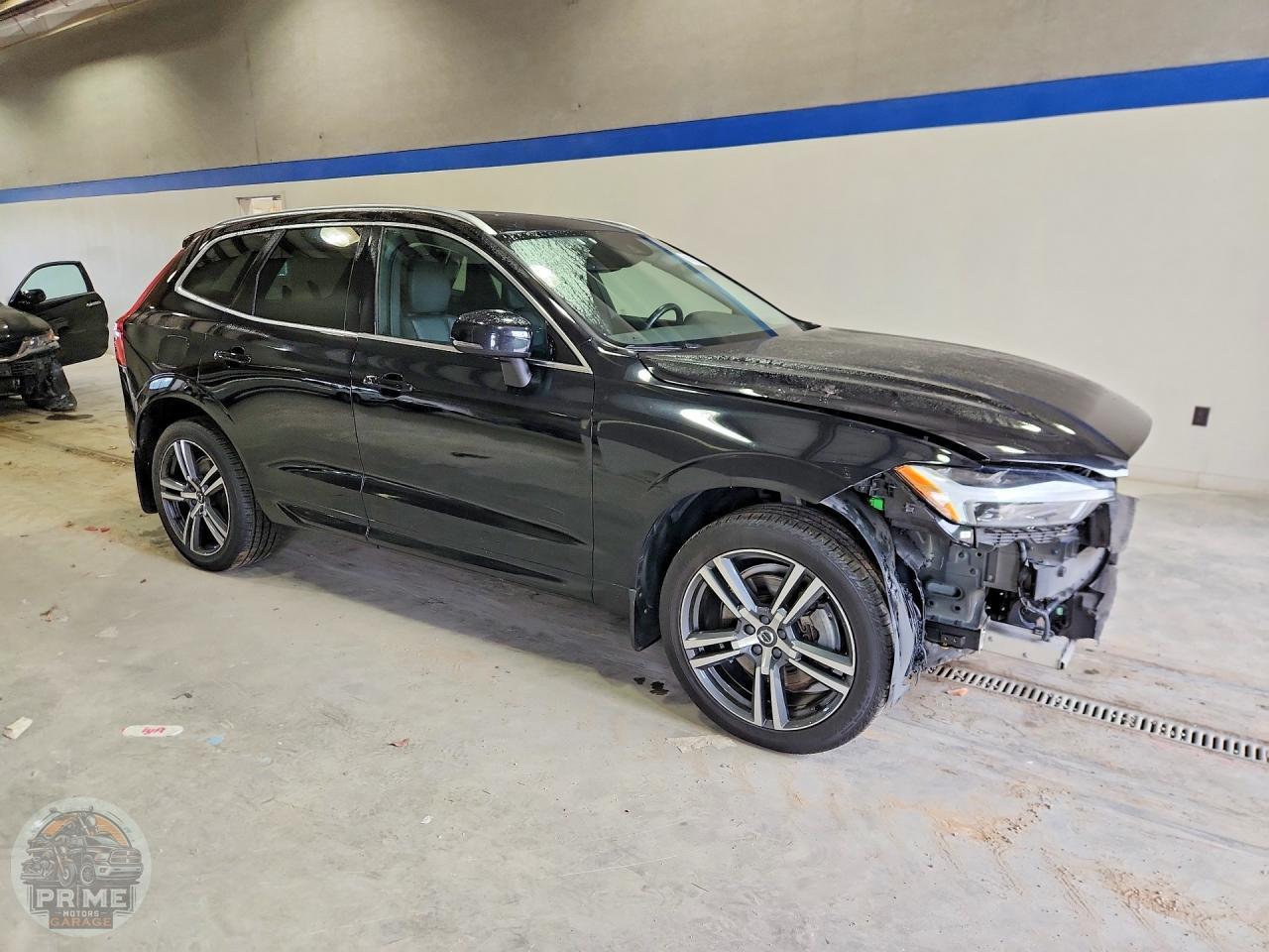 2021 VOLVO XC60 — фото 4