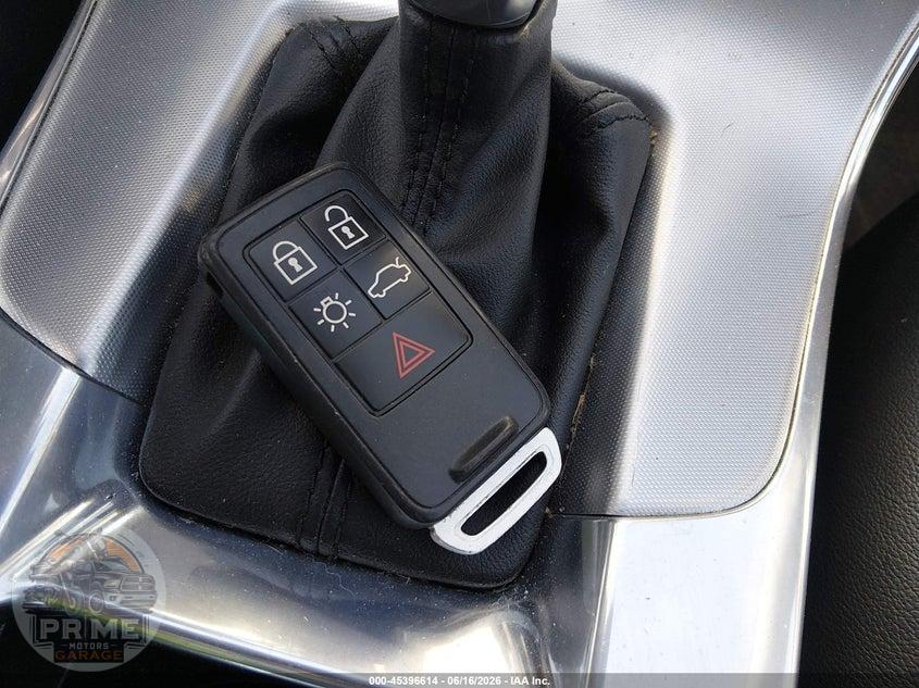 2017 VOLVO S60 T5 DYNAMIC — фото 11