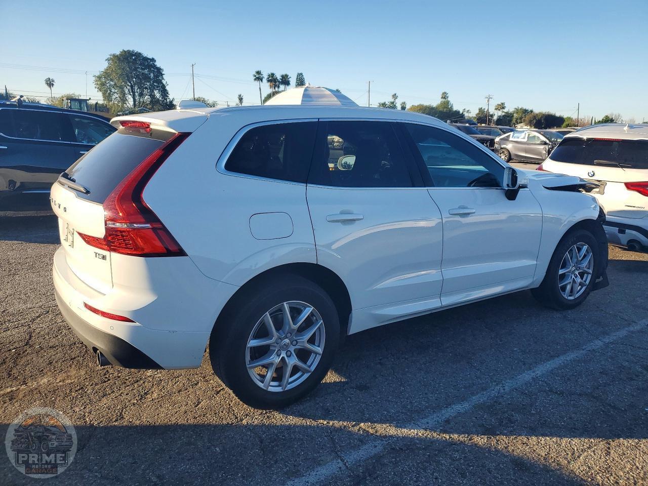 2020 VOLVO XC60 — фото 3