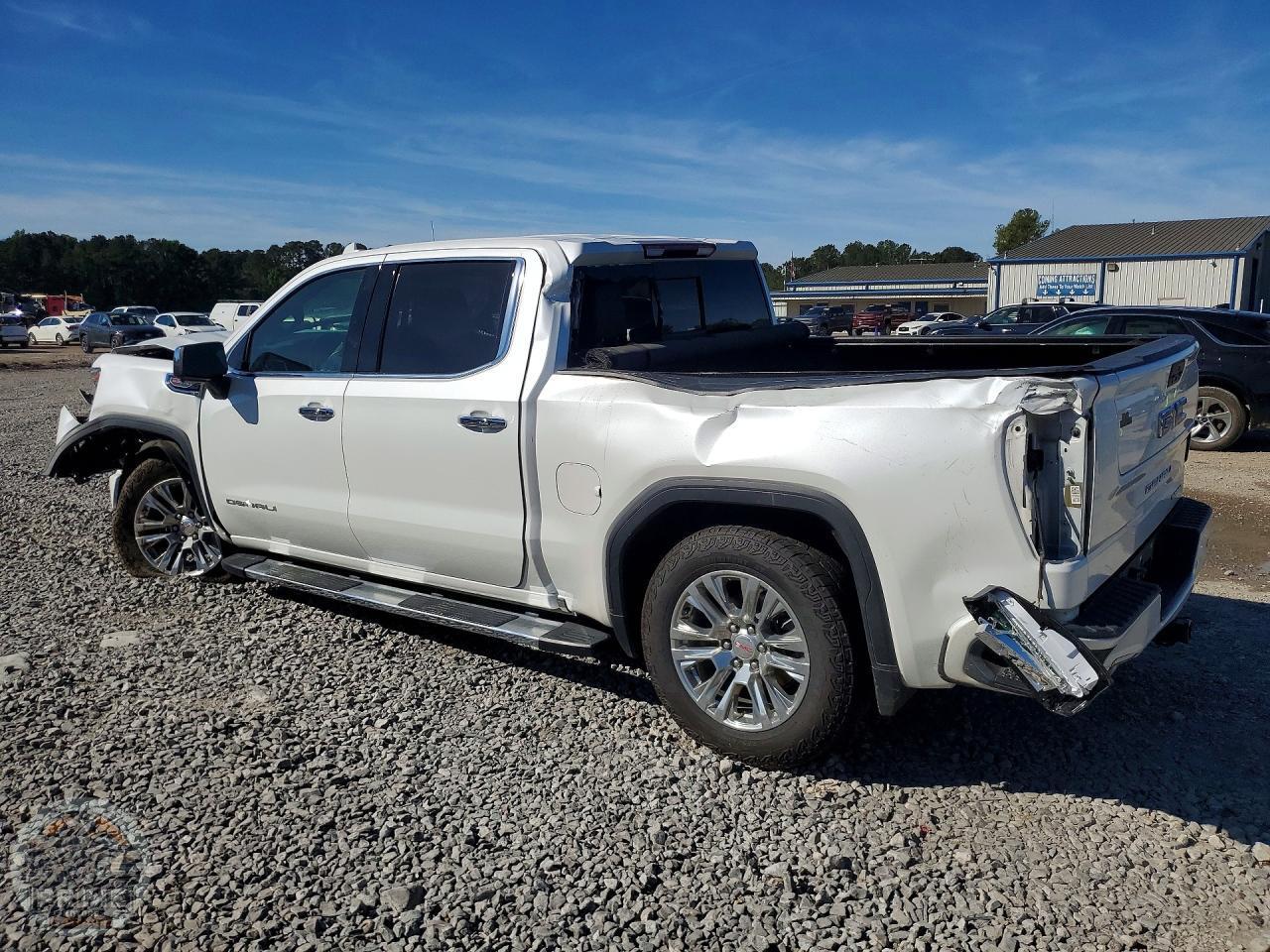 2021 GMC SIERRA — фото 2