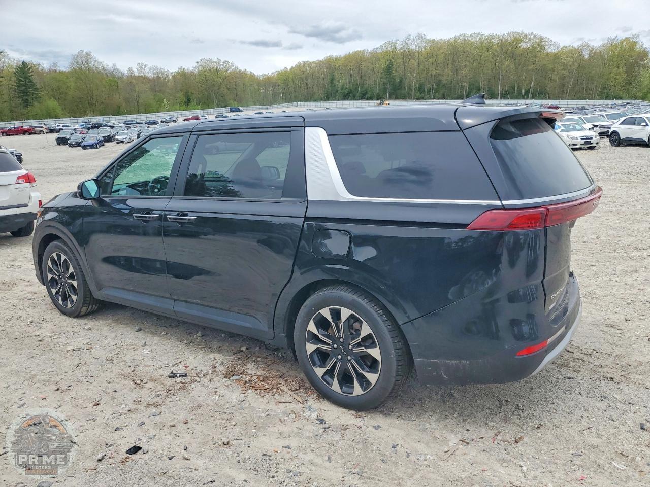 2023 KIA CARNIVAL — фото 2