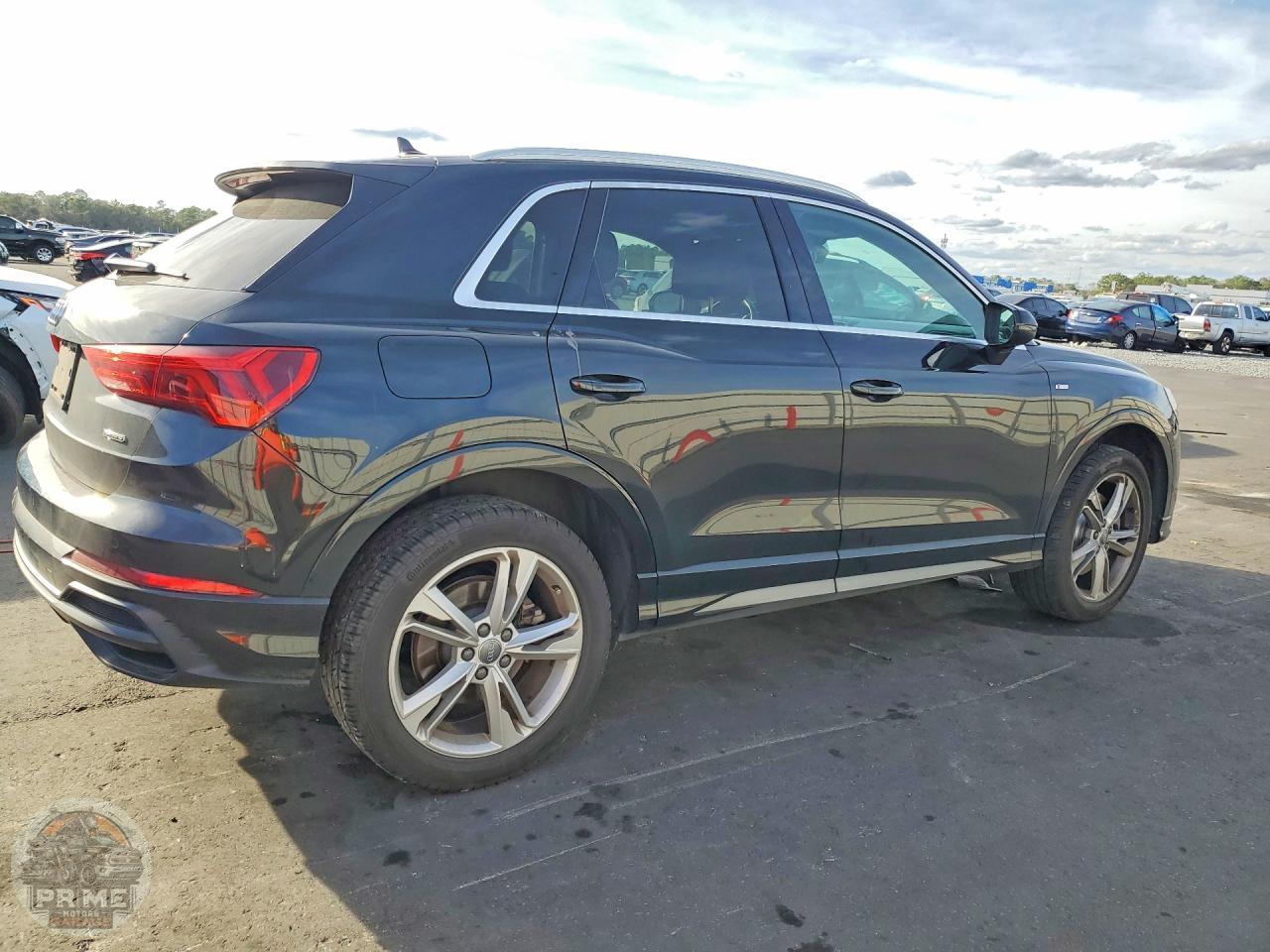 2020 AUDI Q3 — фото 3