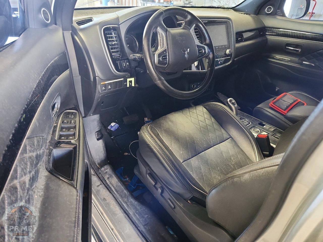 2020 MITSUBISHI OUTLANDER — фото 23