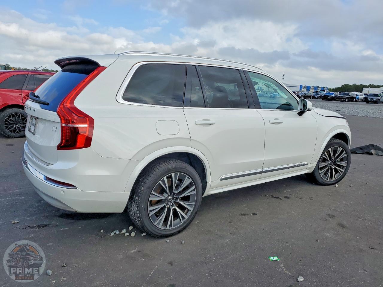 2022 VOLVO XC90 — фото 3