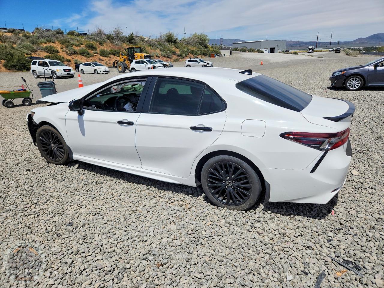 2021 TOYOTA CAMRY — фото 2