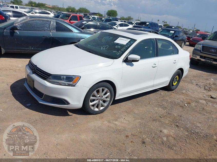 2014 VOLKSWAGEN JETTA 1.8T SE — фото 2