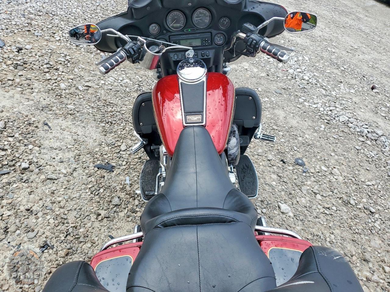 2007 HARLEY-DAVIDSON FLHT (ELECTRA GLIDE STANDARD) — фото 6