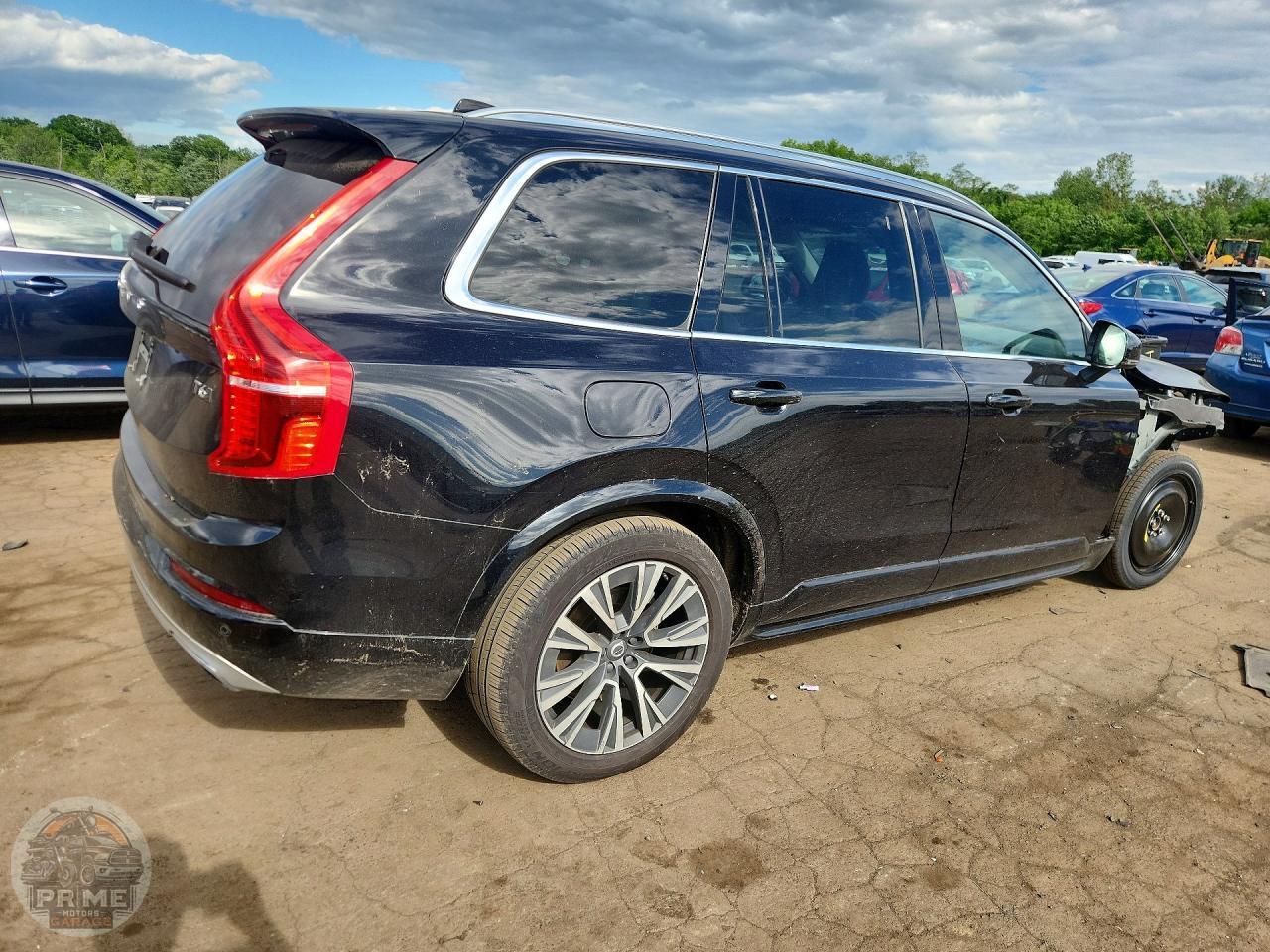 2021 VOLVO XC90 — фото 3