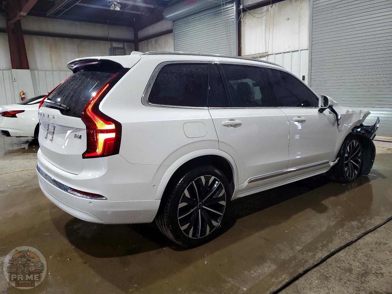 2026 VOLVO XC90 — фото 3