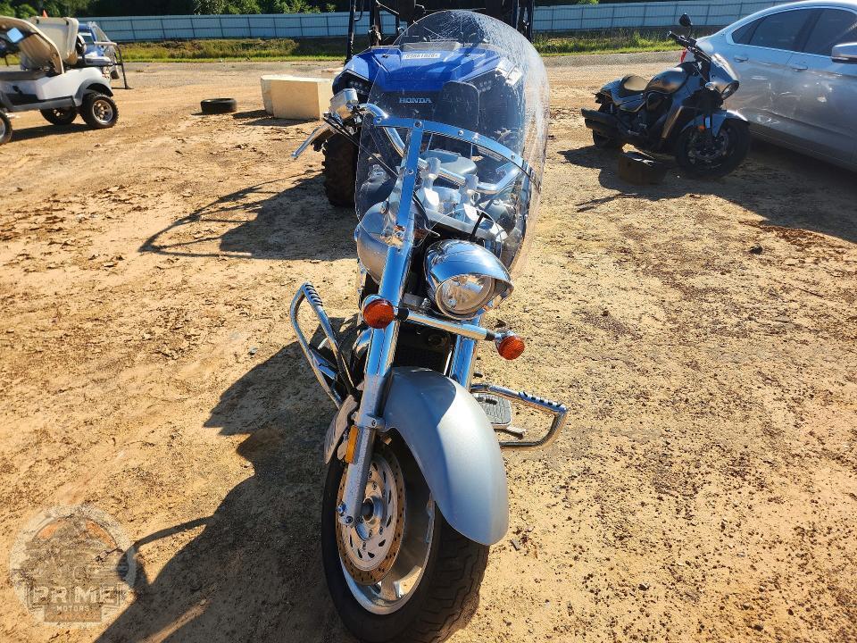 2005 HONDA VTX1300 — фото 2