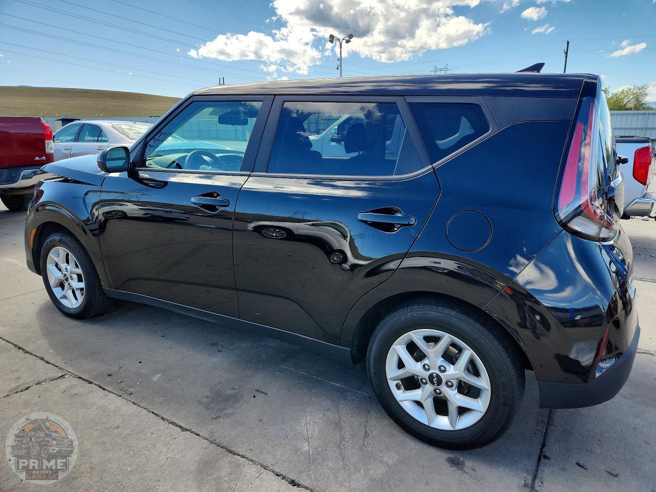 2025 KIA SOUL — фото 3