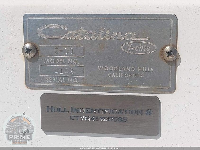 1985 CATALINA 30' — фото 12