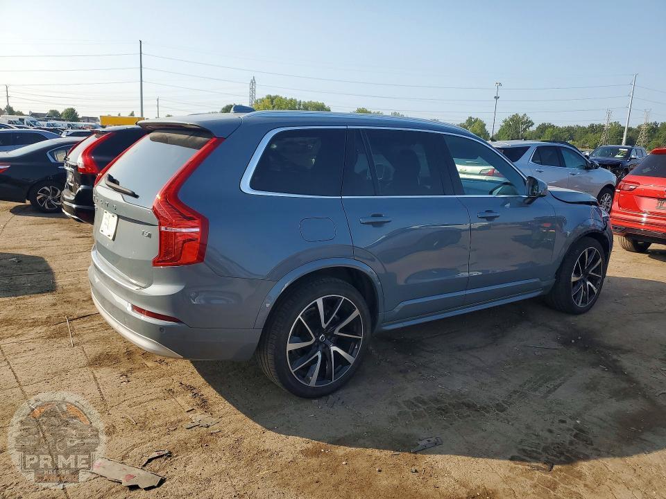2022 VOLVO XC90 — фото 3