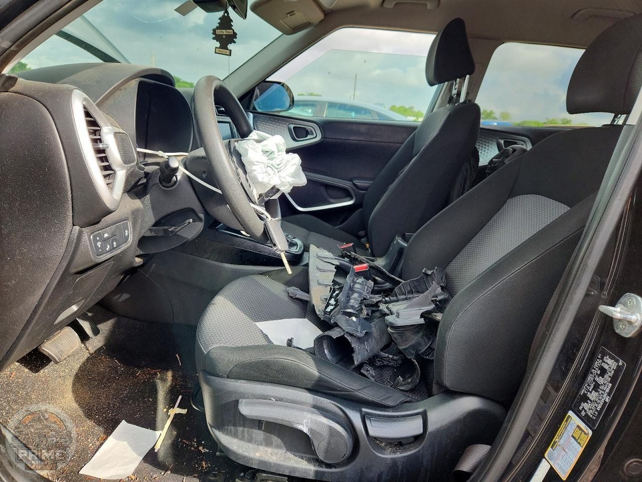2022 KIA SOUL — фото 7