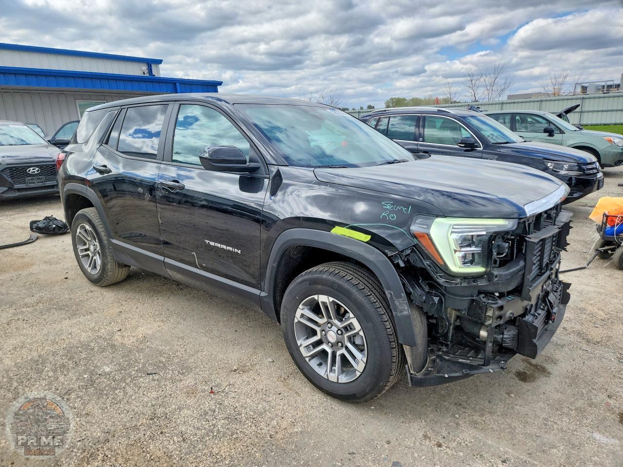 2025 GMC TERRAIN — фото 4