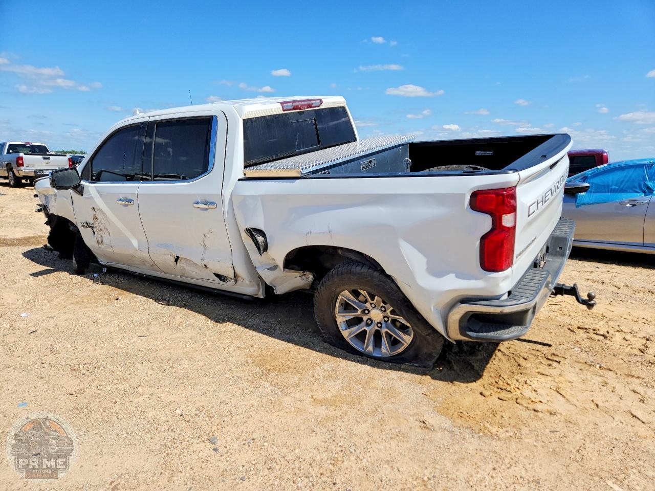 2021 CHEVROLET SILVERADO — фото 2