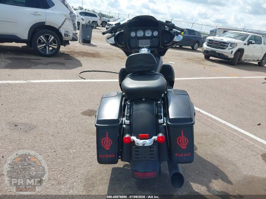 2017 HARLEY-DAVIDSON FLHXS (STREET GLIDE SPECIAL) STREET GLIDE SPECIAL — фото 6