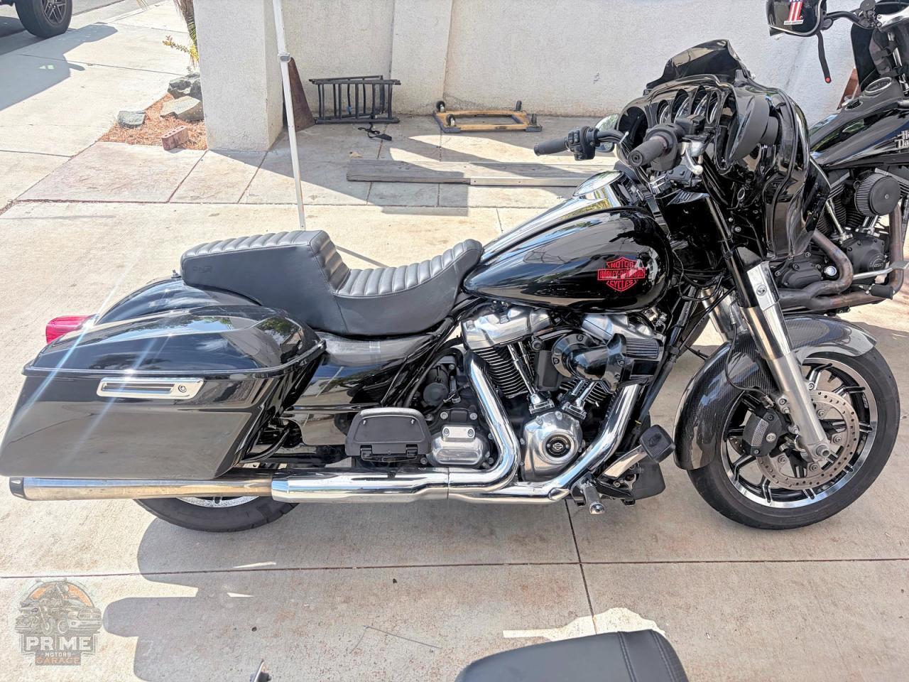 2021 HARLEY-DAVIDSON FLHT (ELECTRA GLIDE STANDARD) — фото 1