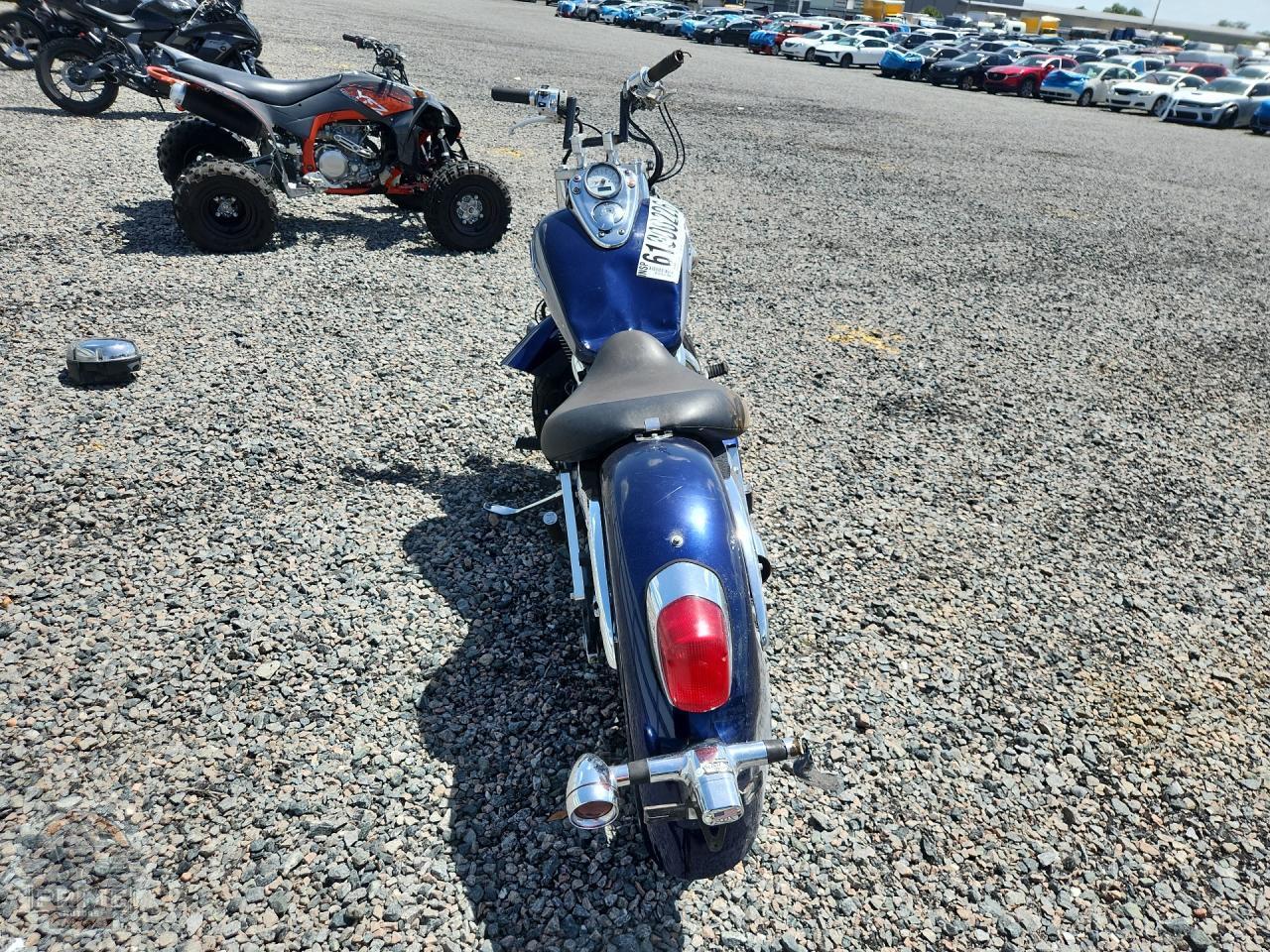 2001 HONDA VT750 — фото 4