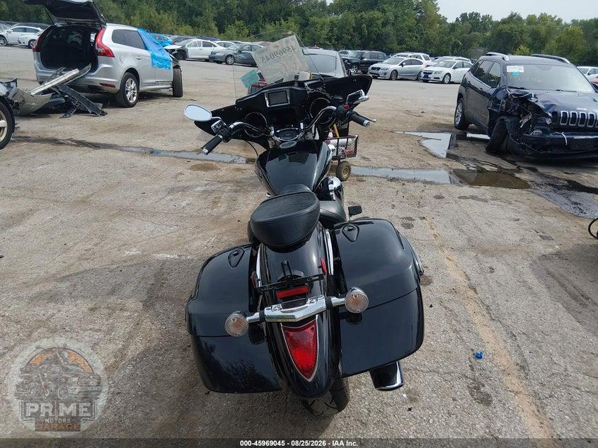 2015 YAMAHA XVS1300 CT/CTB — фото 6