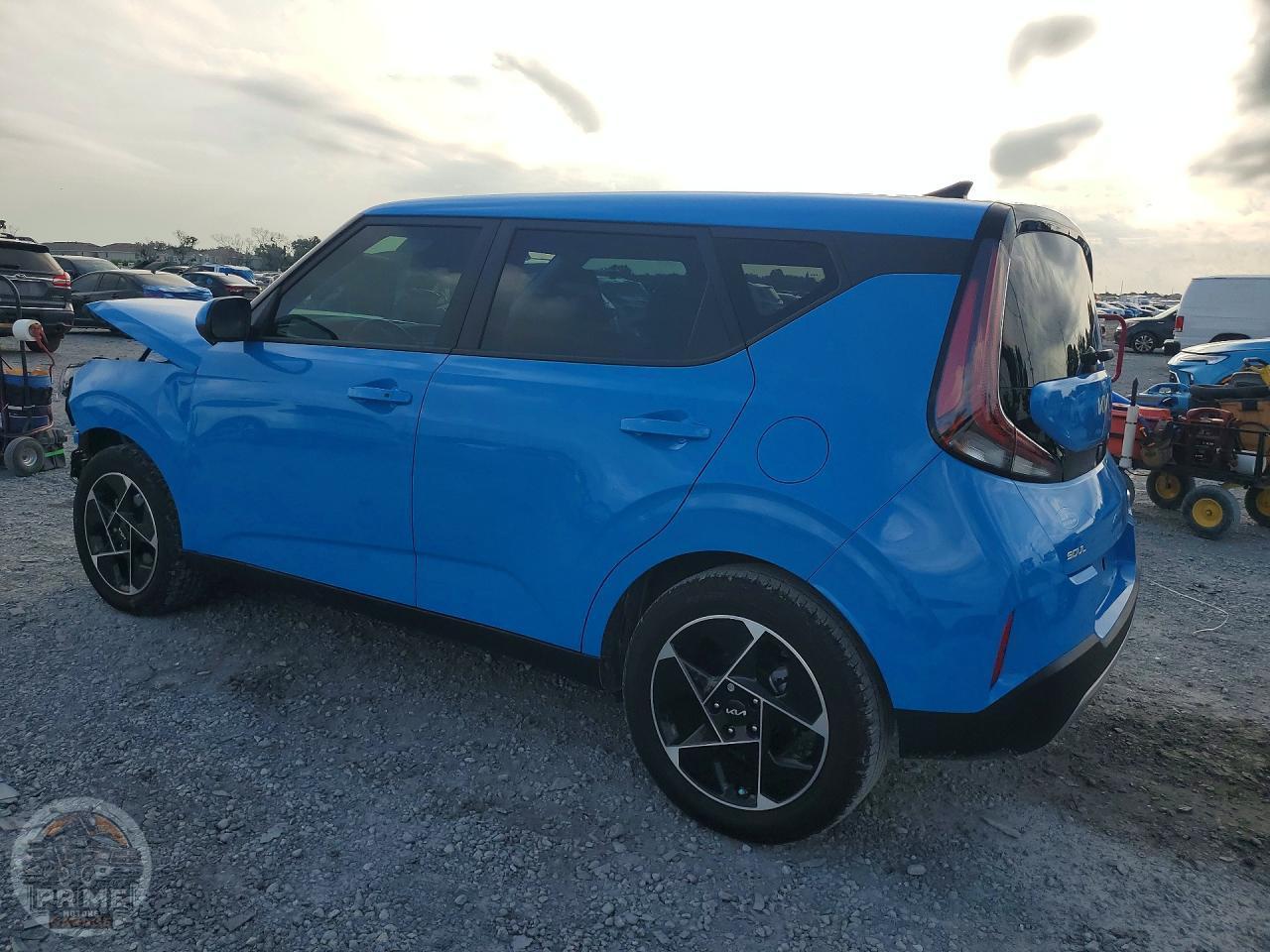2025 KIA SOUL — фото 2