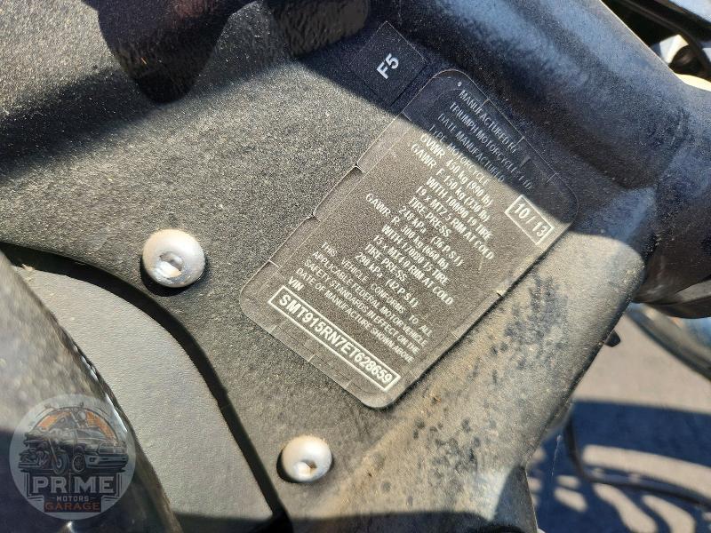 2014 TRIUMPH SPEEDMASTER — фото 9