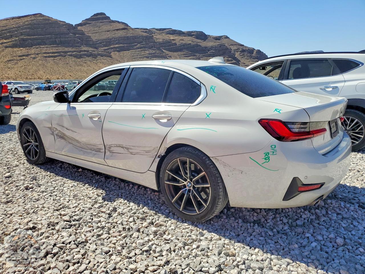 2020 BMW 3 SERIES — фото 2