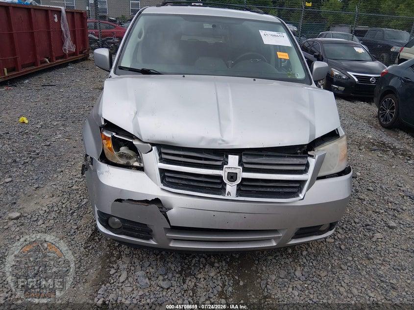 2010 DODGE GRAND CARAVAN SXT — фото 6