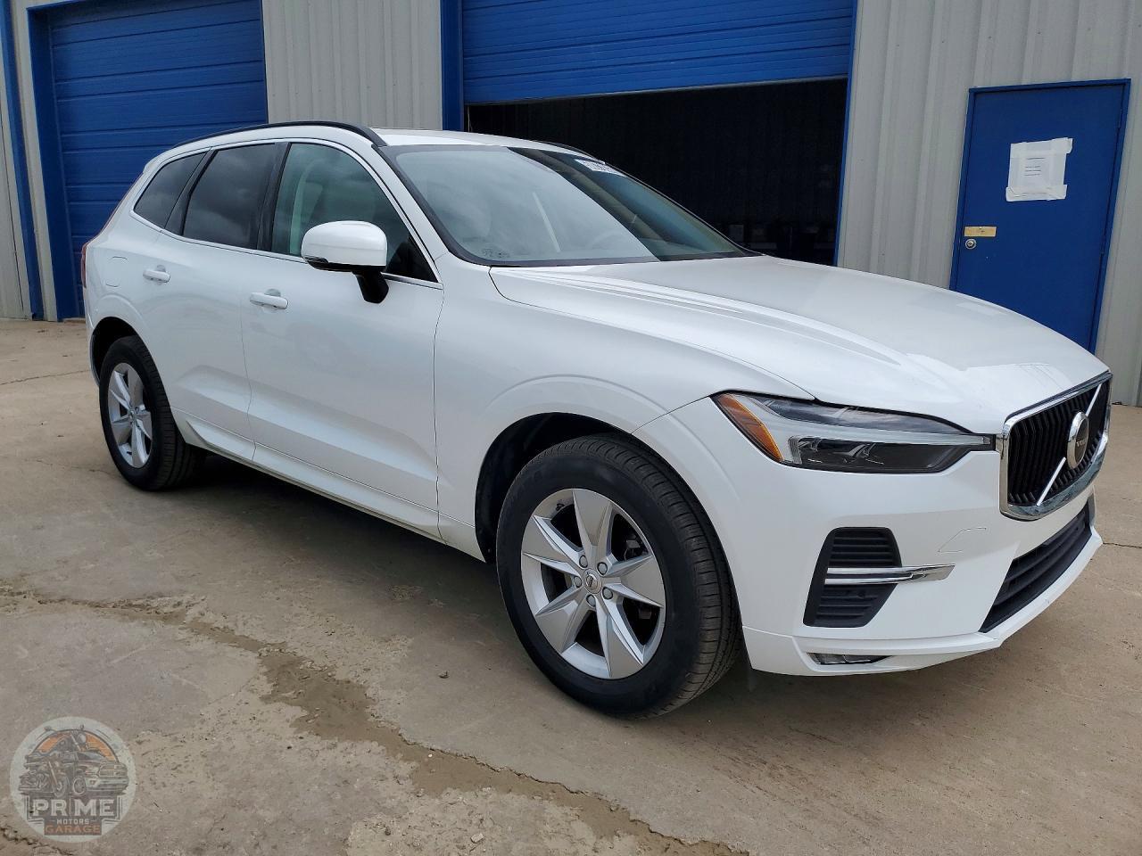 2022 VOLVO XC60 — фото 4