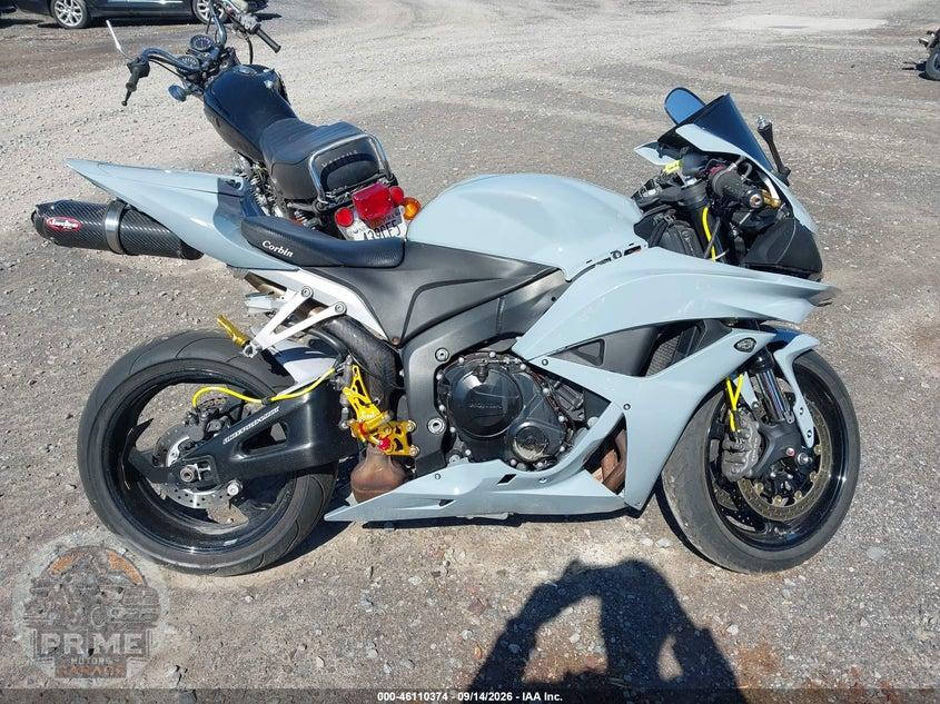 2008 HONDA CBR600 RR — фото 12