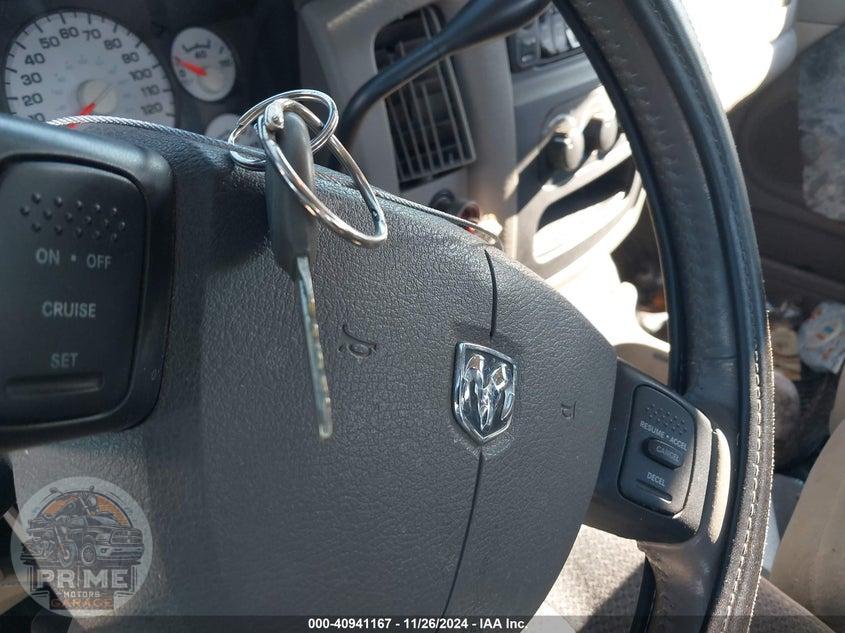 2005 DODGE RAM 3500 SLT/LARAMIE — фото 11